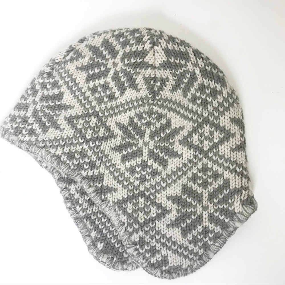Gray Patterned Knit Beanie - image 2